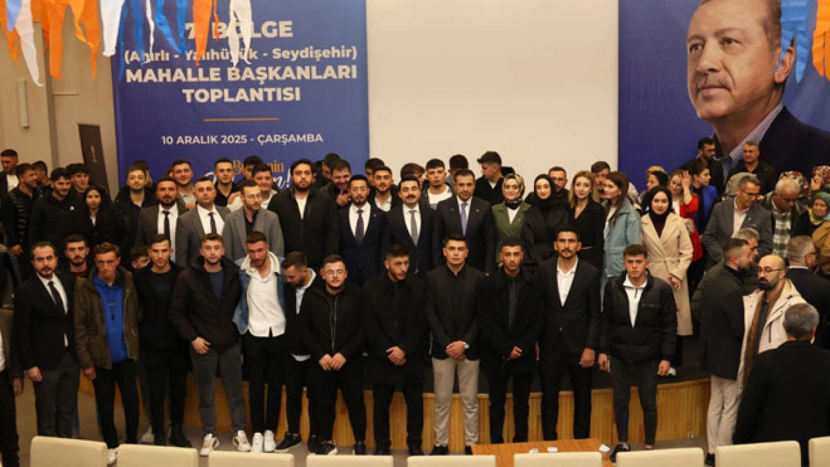 Ak Parti 7. bölge mahalle başkanları toplantısı yapıldı