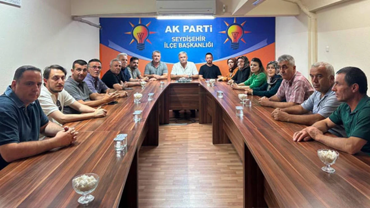 Ak Parti İl&ccedil;e Başkanı Arın'ın istifası istendi