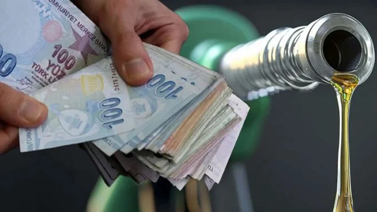 Akaryakıta tarihin en b&uuml;y&uuml;k zammı geliyor