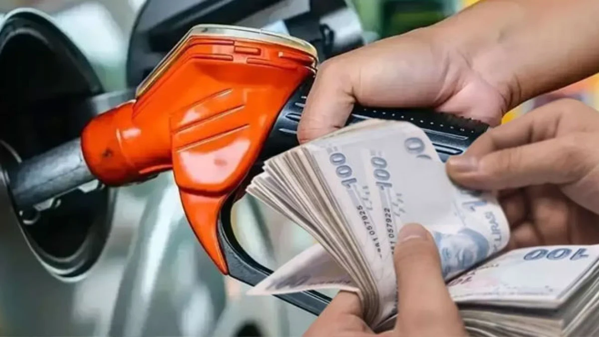 Ara&ccedil; sahiplerini &uuml;zecek haber: Akaryakıta dev zam yolda!