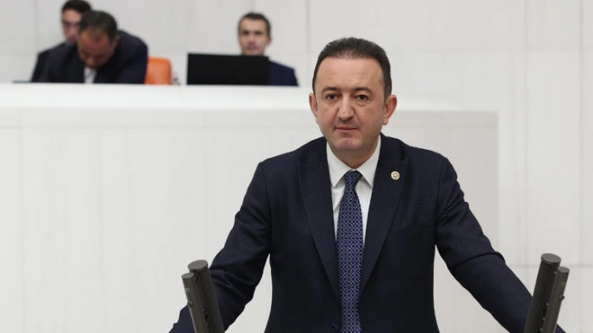 CHP Konya Milletvekili Bektaş: Cumhuriyet toplumumuzu bir araya getiren g&uuml;&ccedil;l&uuml; bir har&ccedil;tır