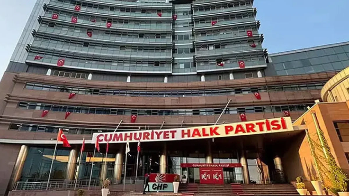 CHP'nin kurultay davası ertelendi