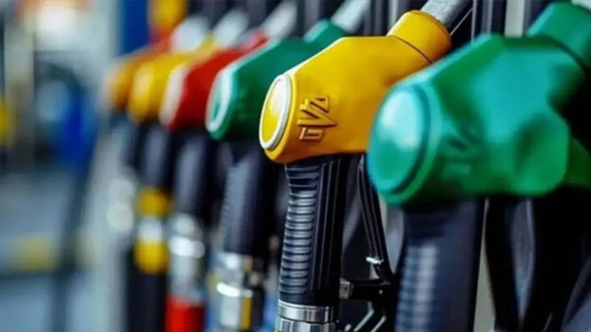 Depoları doldurun, yarın gece başlayacak! Akaryakıta zam geliyor