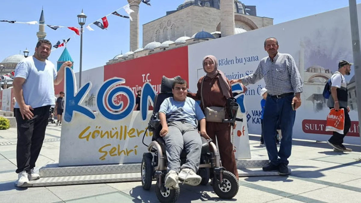 Evde eğitim alan &ouml;ğrenci i&ccedil;in Konya'ya motivasyon ve k&uuml;lt&uuml;r gezisi d&uuml;zenlendi