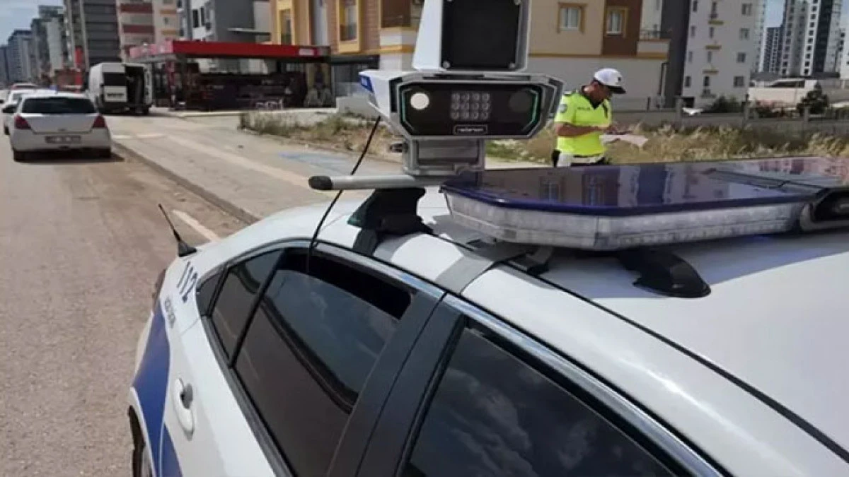 Hız ve kemer kontrolü yapacak yeni radar sistemi geliyor! Anında ceza kesilecek