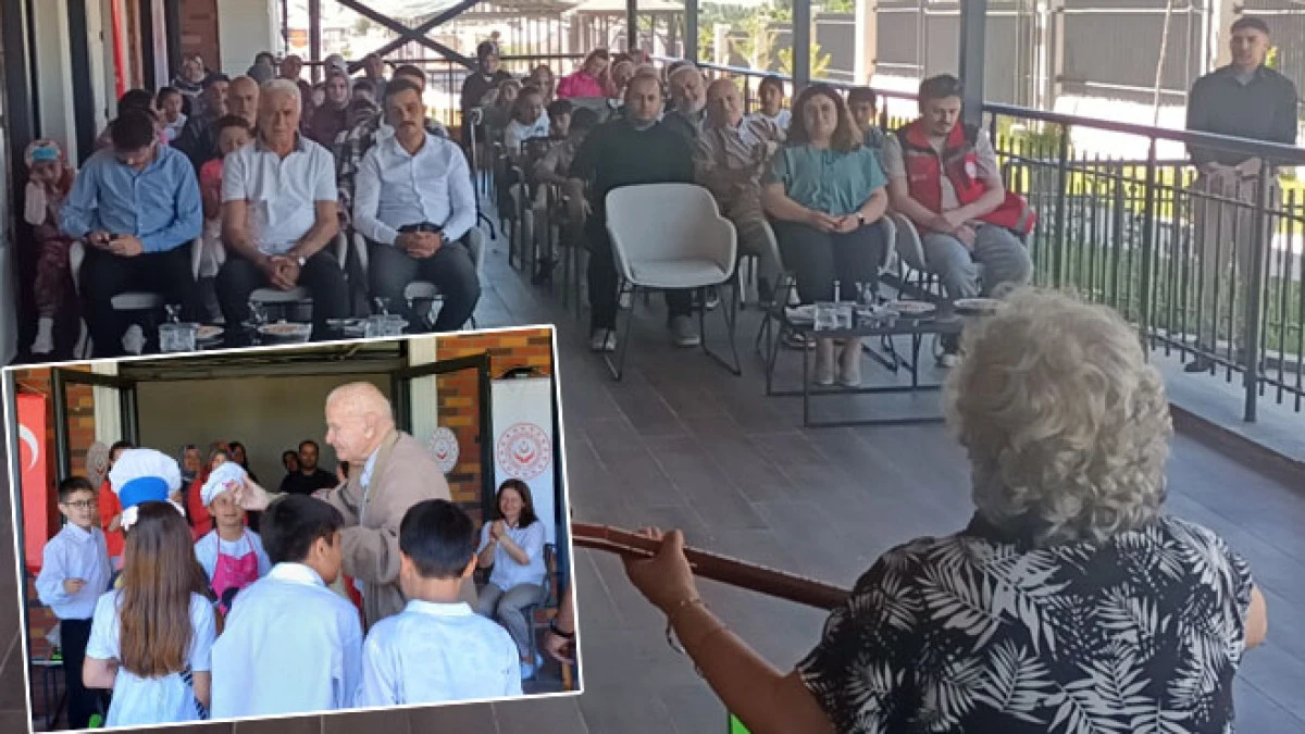 H&uuml;y&uuml;k Mevlana İlkokulu &ouml;ğrencilerinden huzurevi sakinlerine anlamlı ziyaret