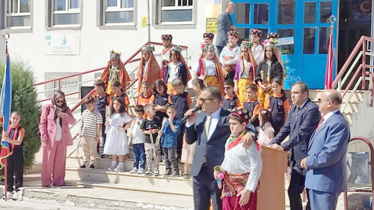 İlköğretim Haftası düzenlenen törenlerle kutlandı