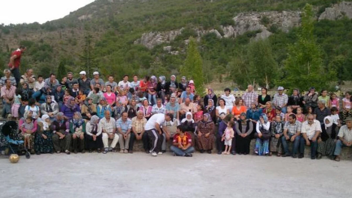 Kemaloğulları ailesi geleneksel buluşmasını yaptı