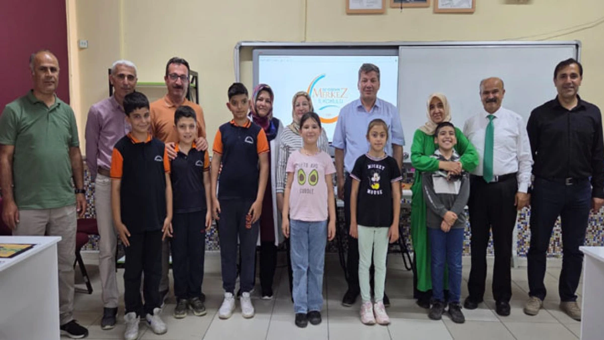 Merkez İlkokulu’nun özel öğrencilerinden anlamlı sergi