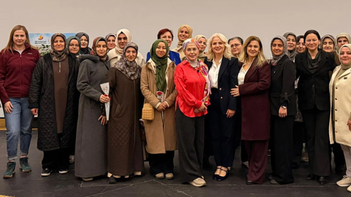 Op. Dr. Ayşe Duman, Seydişehir&rsquo;de kadınlarla buluştu
