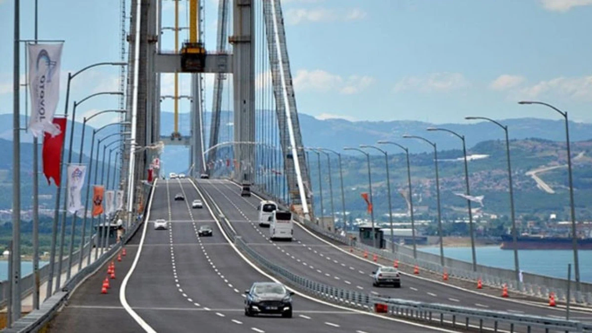 Otoyol ve k&ouml;pr&uuml; ge&ccedil;iş &uuml;cretlerine zam