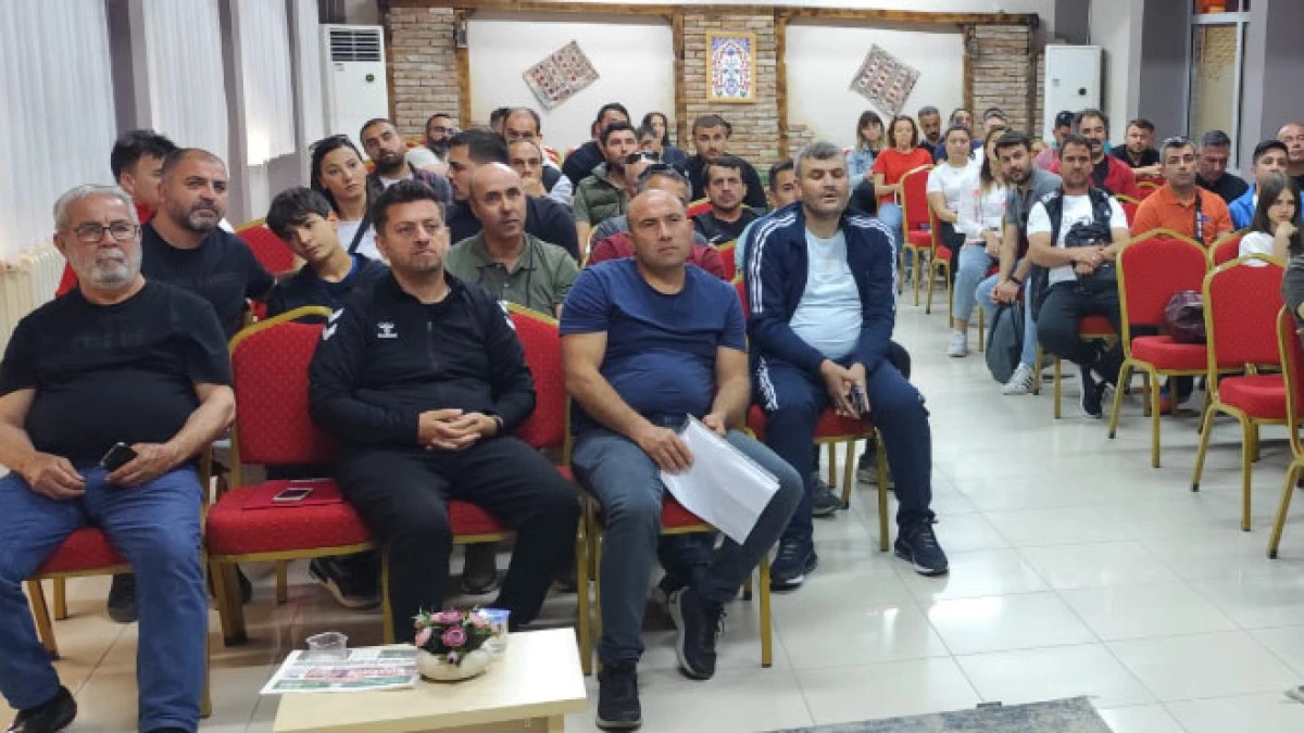 Seydişehir, bilek güreşi grup müsabakalarına ev sahipliği yapıyor