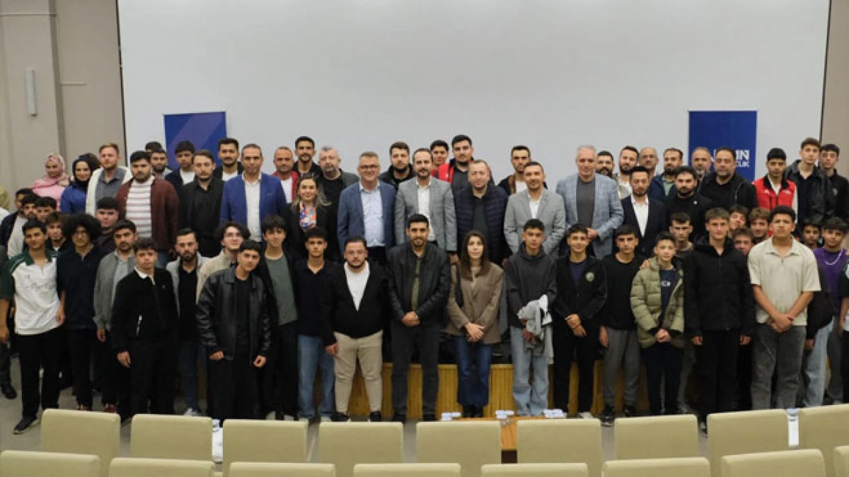 Seydişehir &Ccedil;alışan Gen&ccedil;lik&rsquo;in konuğu Veli Vural oldu