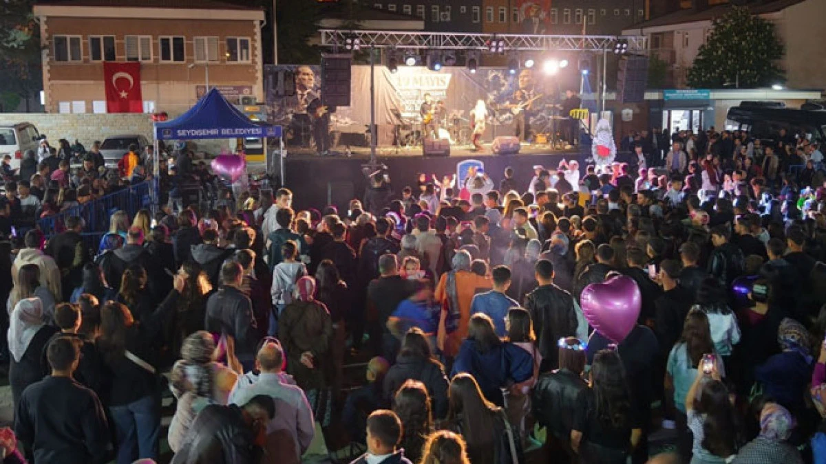 Seydişehir&rsquo;de 19 Mayıs Gen&ccedil;lik Bayramı konseri