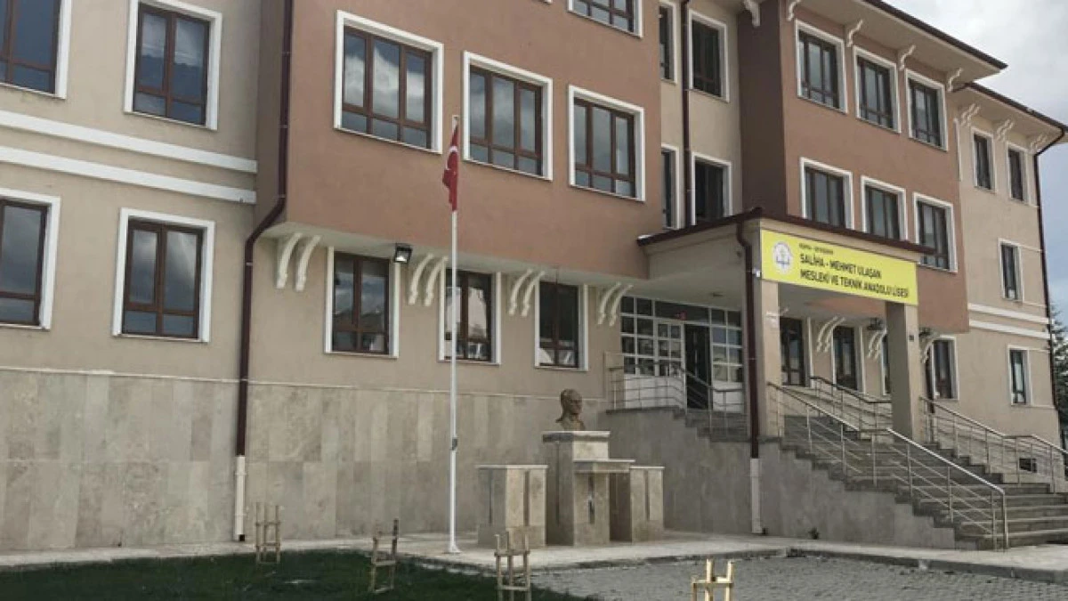 Seydişehir’de eğitime yeni bir nefes: Hasta ve yaşlı hizmetleri alanı öğrenci alımına başlıyor