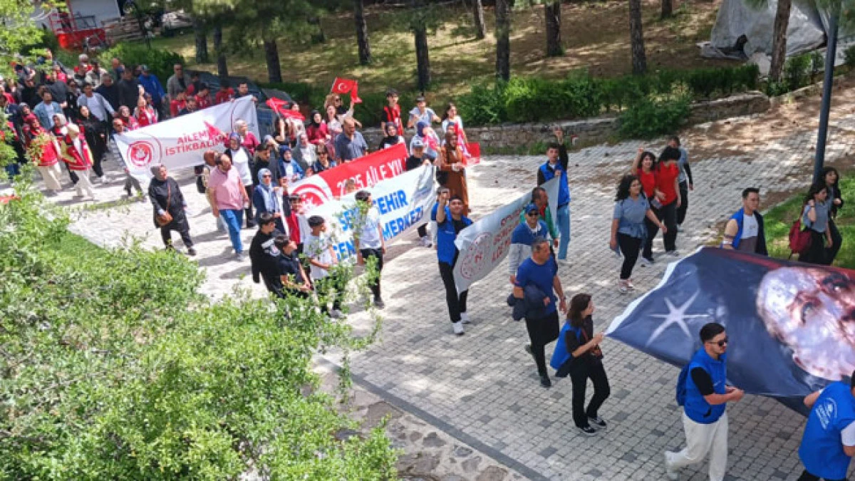 Seydişehir'de Gençlik ve sağlık yürüyüşü düzenlendi
