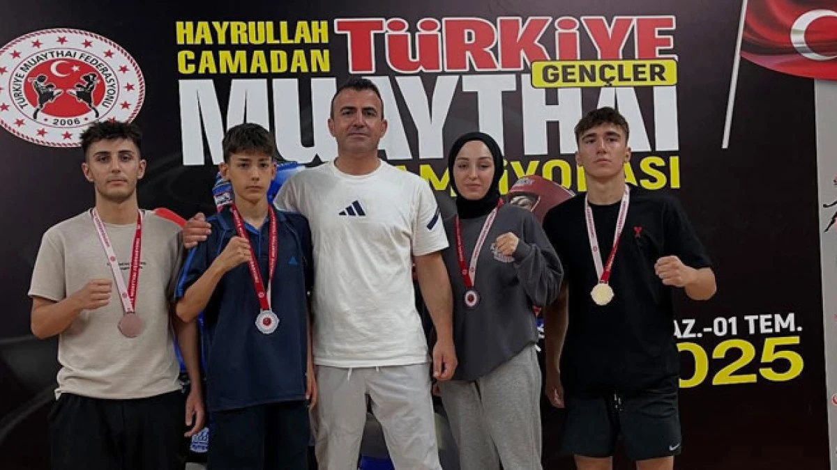Seydişehirli gençlerden gururlandıran performans