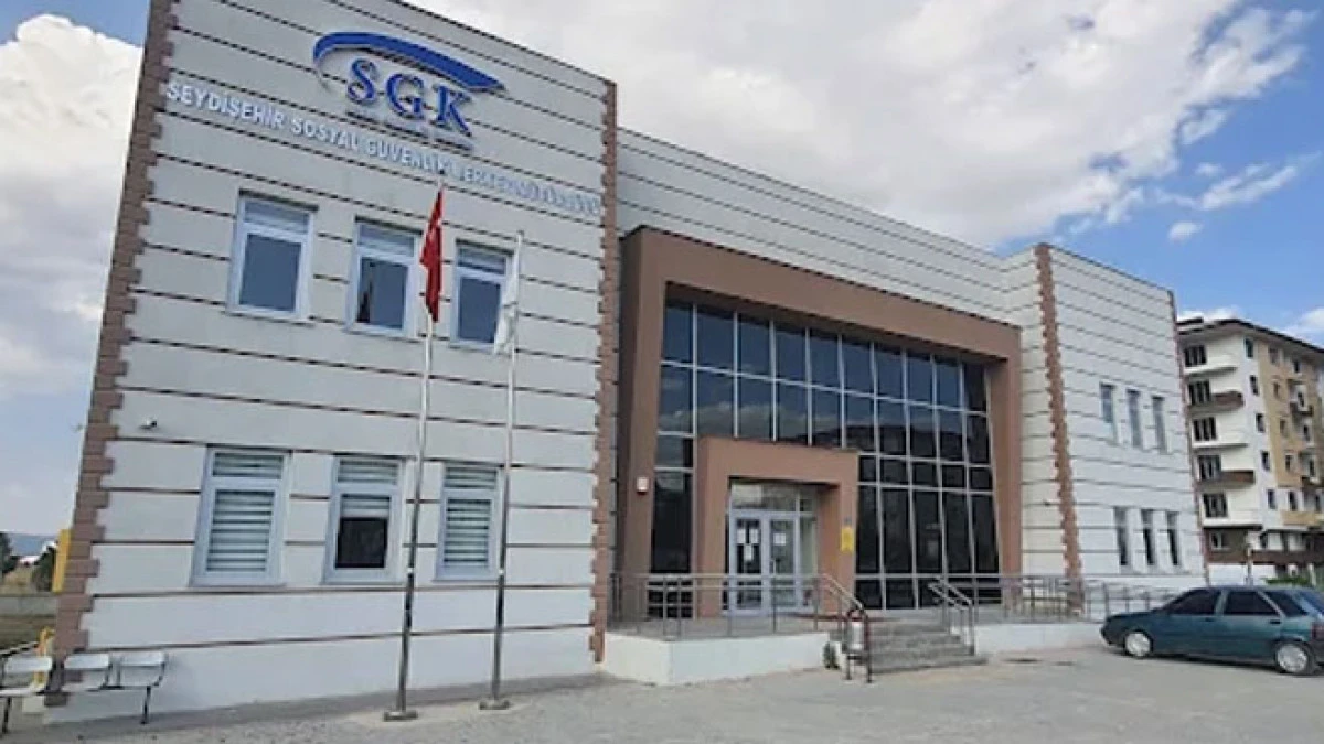 SGK M&uuml;d&uuml;rl&uuml;kleri hafta sonu a&ccedil;ık olacak