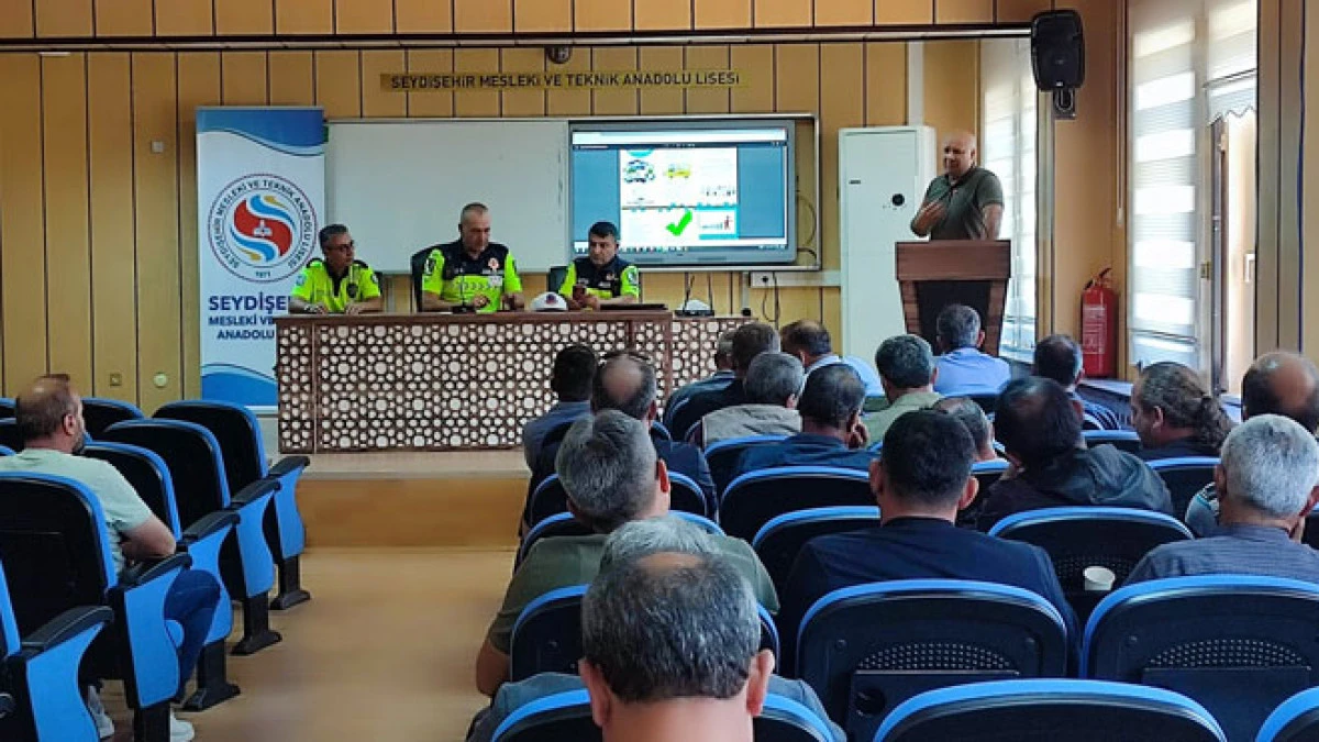 Taşımalı eğitim için şoför ve rehberlere eğitim verildi