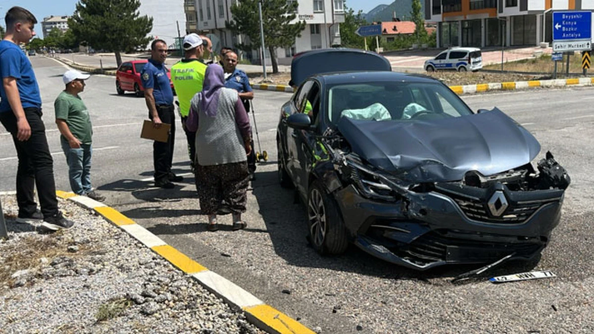 Trafik kazasında 5 kişi yaralandı