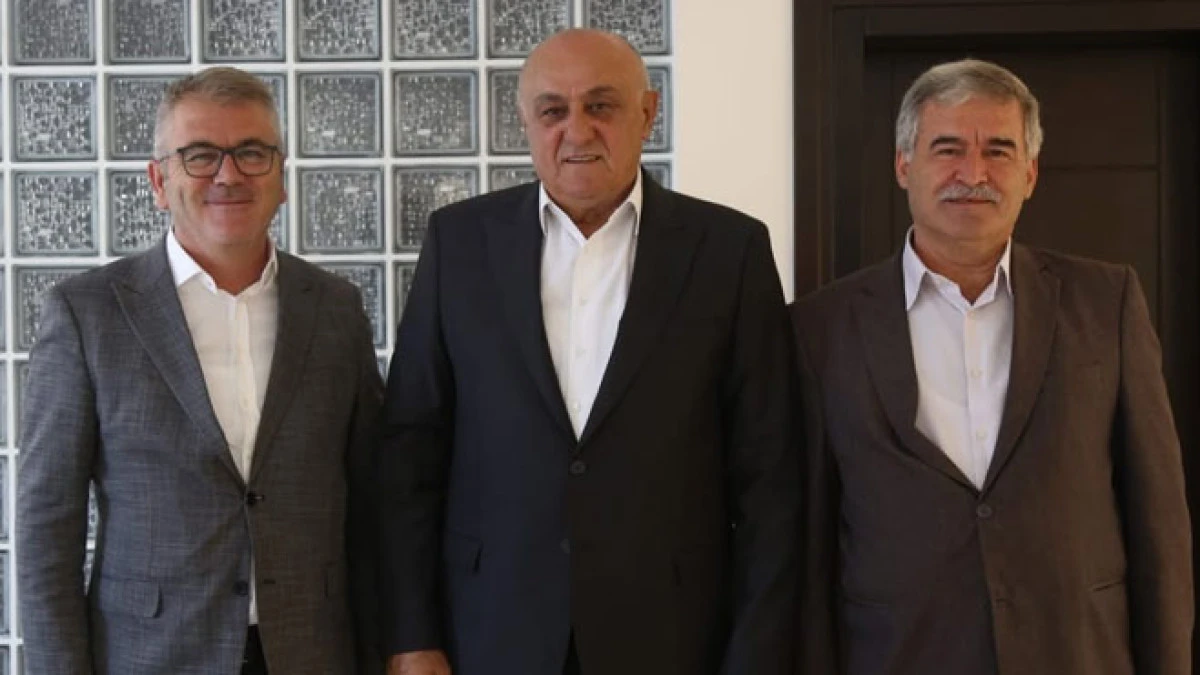 Ustaoğlu&rsquo;ndan Erkoyuncu&rsquo;ya hayırlı olsun ziyareti