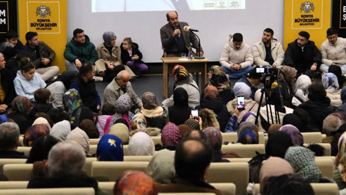 Yazar &Ouml;mer Demirbağ Seydişehir&rsquo;de dinleyicileri ile buluştu